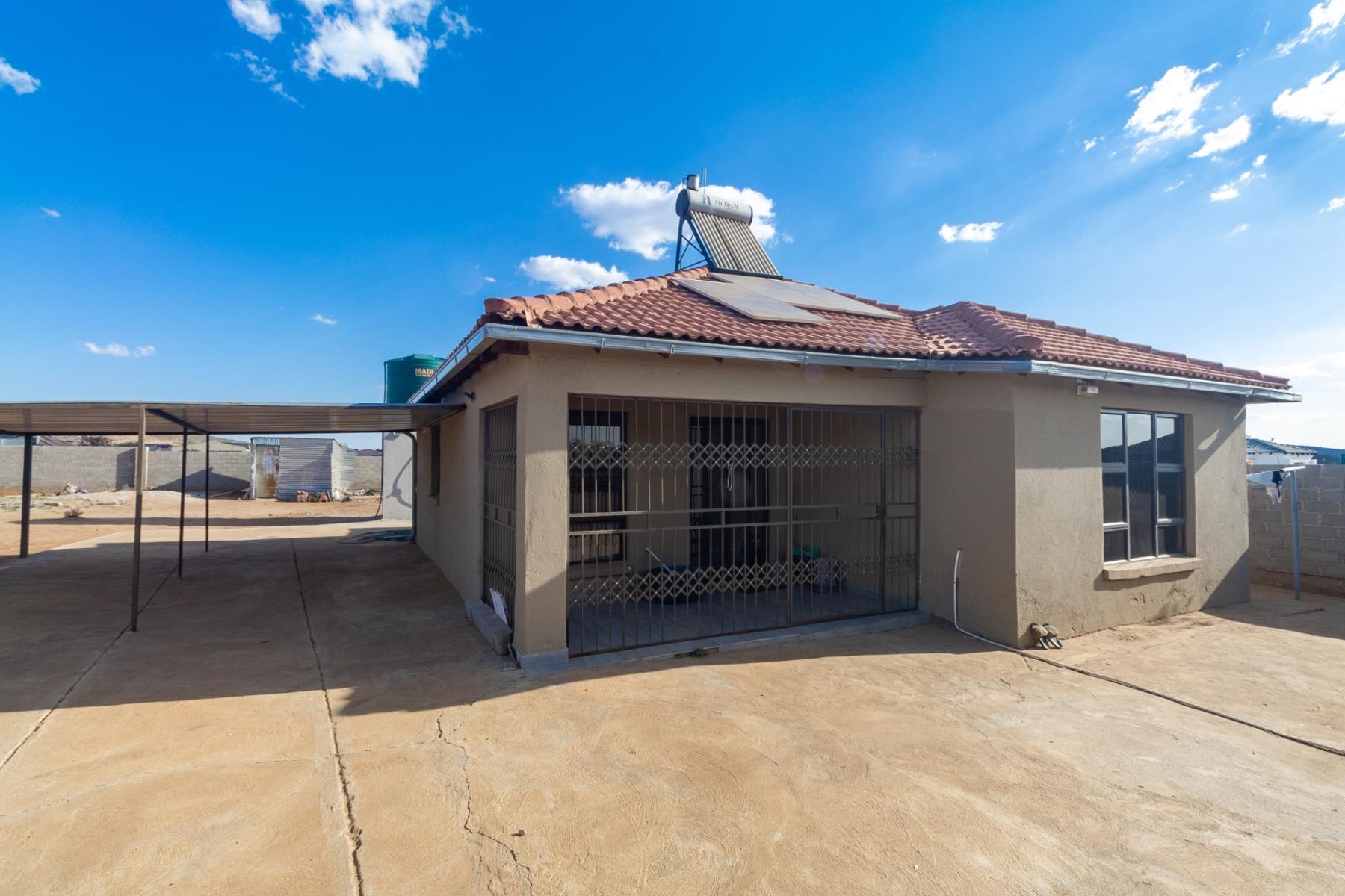 Off-Grid Living, Smart Investment in Mamahule!
