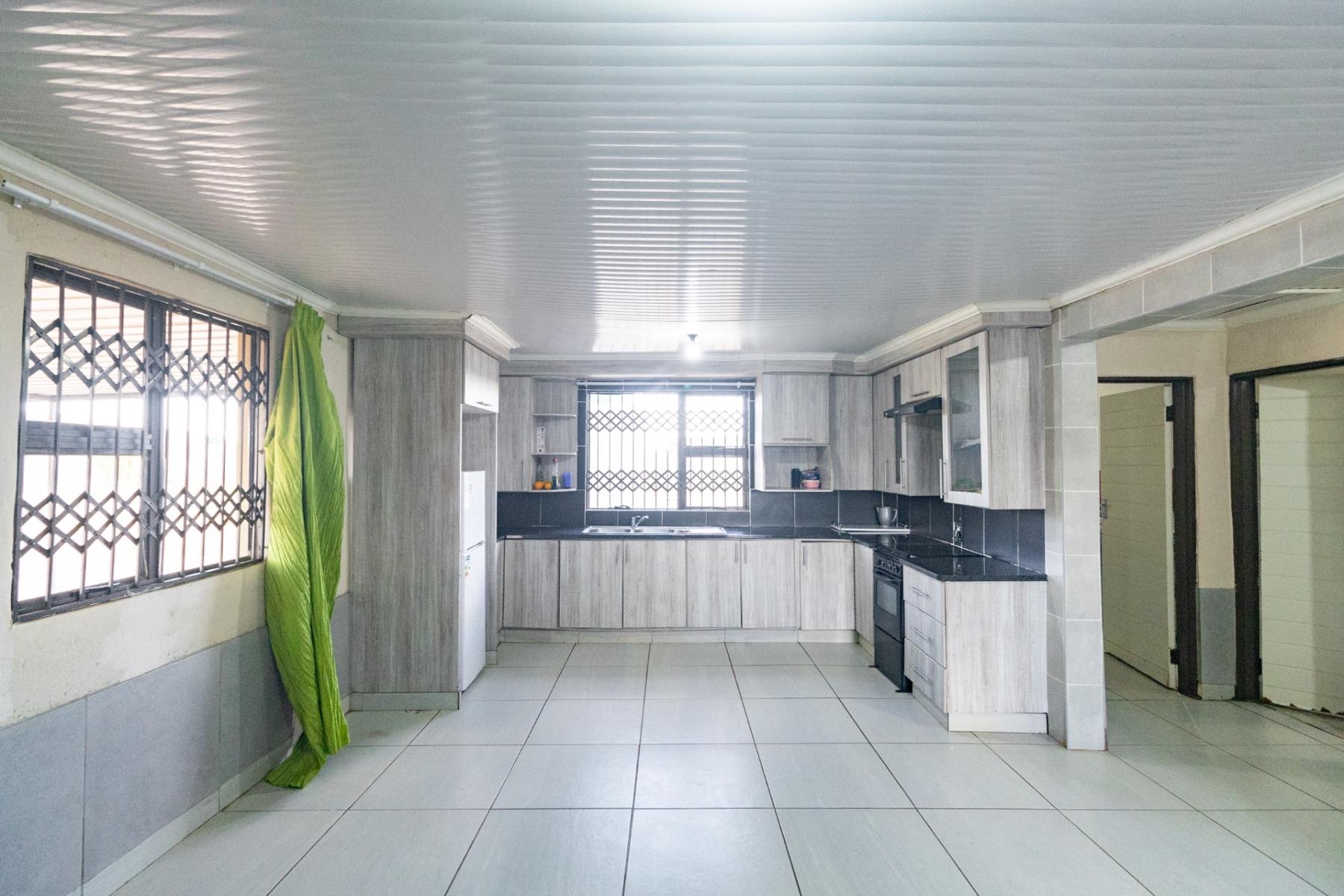 Off-Grid Living, Smart Investment in Mamahule!