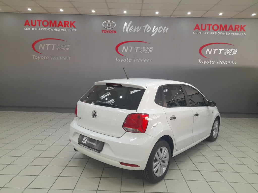 Volkswagen Polo Vivo 1.4 Trendline (5DR)