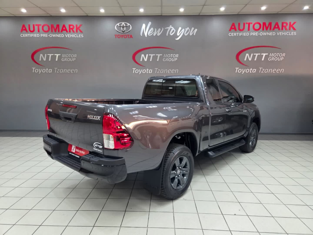Toyota Hilux 2.4 GD-6 RB Raider P/U E/CAB